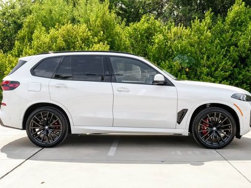 Used 2026 BMW X5 xDrive40i w/ M Sport Package AWD/4WD image 10