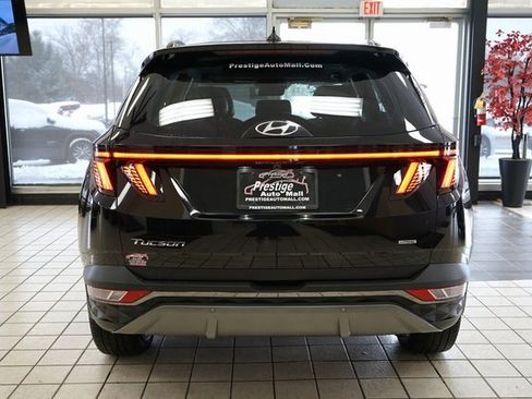 Used 2022 Hyundai Tucson Limited image 17
