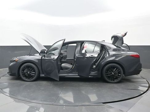 New 2026 Toyota Camry SE w/ Convenience Package image 32