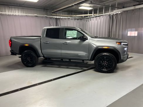 New 2026 GMC Canyon Elevation w/ Convenience Package AWD/4WD image 8