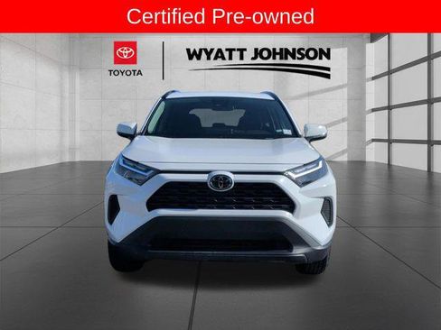 Certified 2025 Toyota RAV4 XLE AWD/4WD image 8