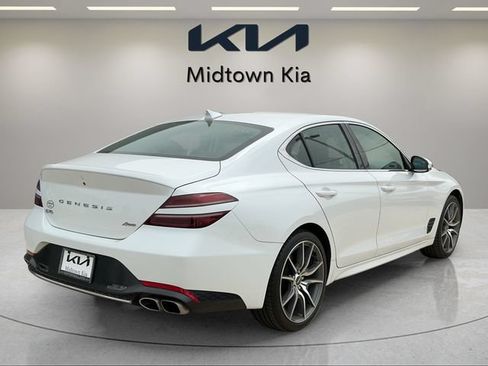 Used 2023 Genesis G70 2.0T AWD/4WD image 3