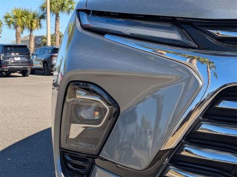 Certified 2024 Chevrolet Blazer Premier w/ Driver Confidence II Package image 10