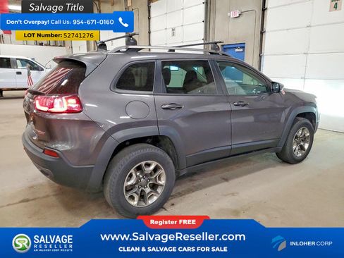 Used 2019 Jeep Cherokee Trailhawk w/ Cold Weather Group AWD/4WD image 4