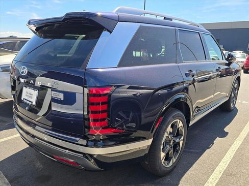 New 2026 Hyundai Palisade Limited FWD image 5
