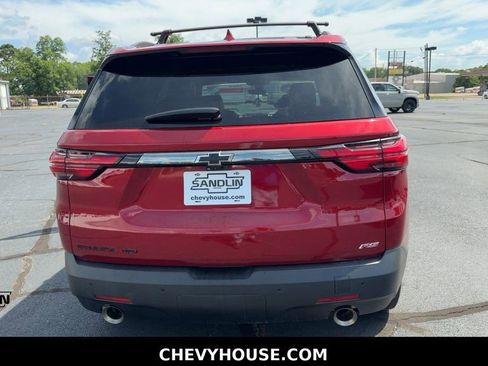 Used 2023 Chevrolet Traverse RS AWD/4WD image 8