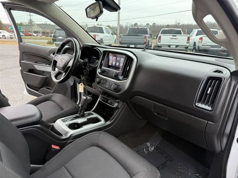 Used 2016 Chevrolet Colorado LT w/ LT Convenience Package AWD/4WD image 14