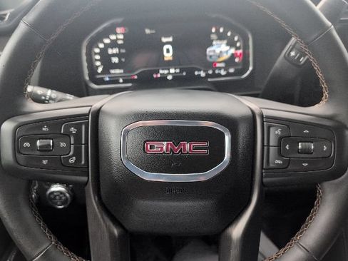 Used 2024 GMC Sierra 2500 AT4 w/ Snow Plow Prep/Camper Package AWD/4WD image 16