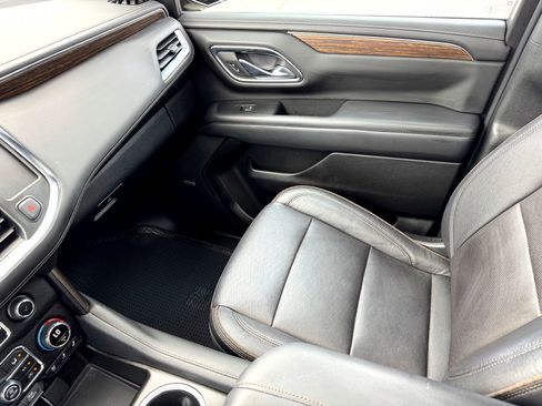 Used 2022 Chevrolet Tahoe High Country w/ Max Trailering Package image 33