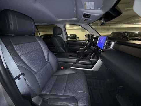 Used 2023 Toyota Sequoia SR5 w/ SR5 Premium Package AWD/4WD image 14