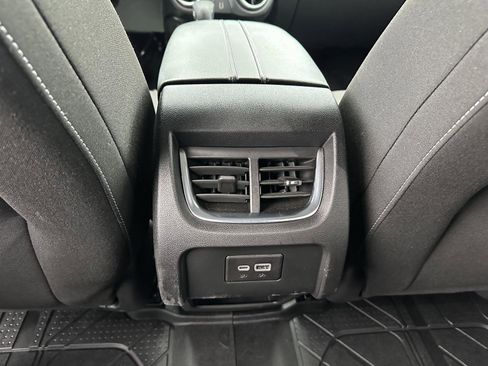 Used 2023 Chevrolet Blazer LT w/ Convenience Package image 18