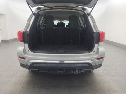 Used 2019 Nissan Pathfinder SV image 29