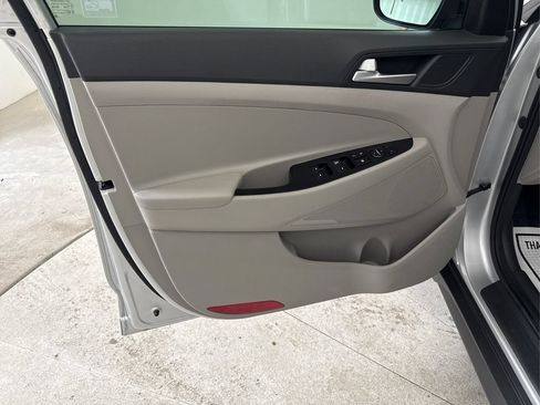 Used 2019 Hyundai Tucson SE w/ Cargo Package FWD image 31