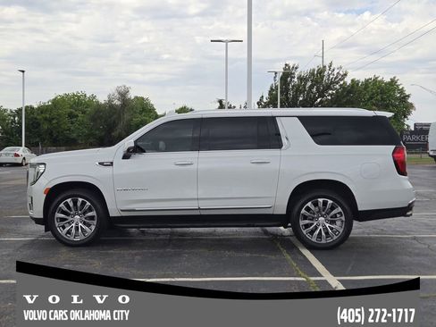 Used 2024 GMC Yukon XL Denali AWD/4WD image 3