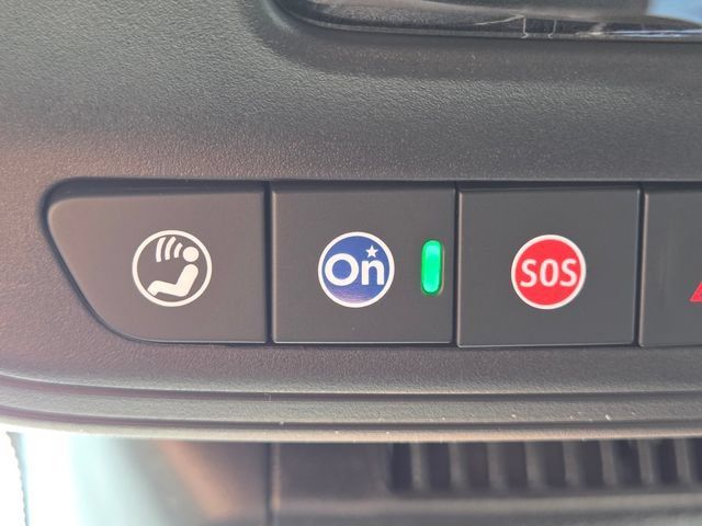 New 2027 GMC Terrain Elevation w/ LPO, Floor Liner Package FWD image 32