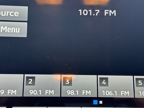 Used 2024 Mitsubishi Outlander SE image 22