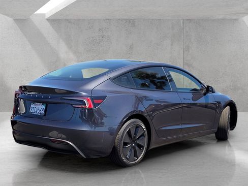 Used 2025 Tesla Model 3 Long Range RWD image 5