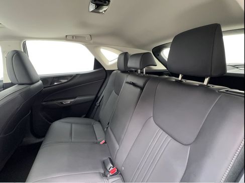 Used 2024 Lexus NX 250 FWD image 24