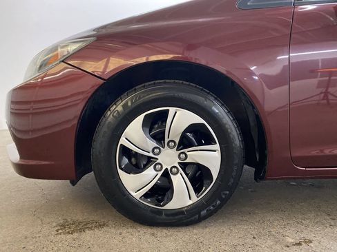 Used 2015 Honda Civic LX image 11