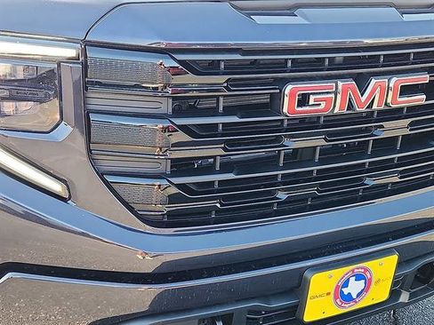New 2026 GMC Sierra 1500 Elevation image 7