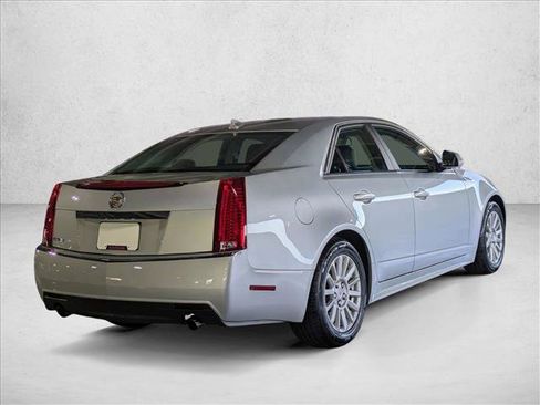 Used 2010 Cadillac CTS Luxury image 5