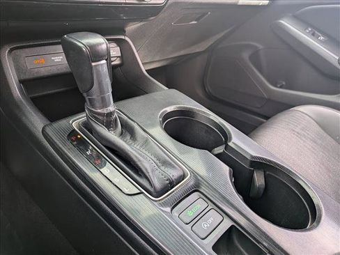 Used 2022 Honda Civic EX-L image 11