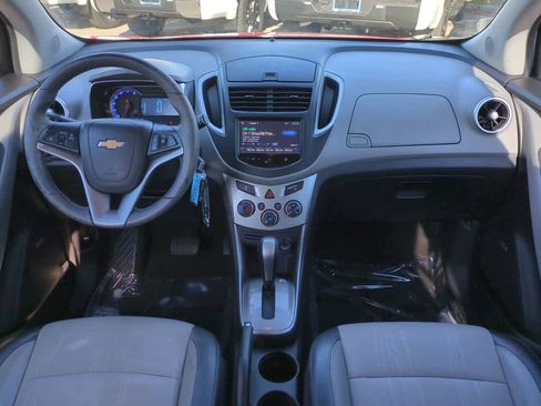 Used 2016 Chevrolet Trax LT w/ LT Sun and Sound Package image 14