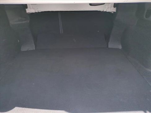 Used 2019 Toyota Camry LE image 6