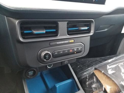 New 2026 Ford Maverick XLT AWD/4WD image 22