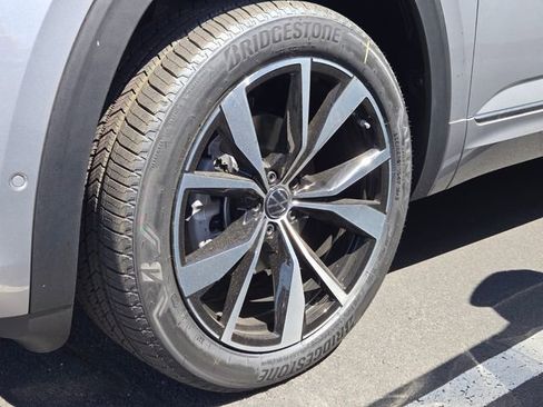 New 2026 Volkswagen Atlas SEL Premium R-Line AWD/4WD image 4