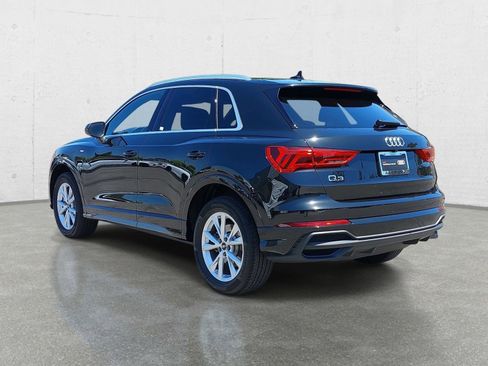 Certified 2025 Audi Q3 2.0T Premium w/ Convenience Package AWD/4WD image 7