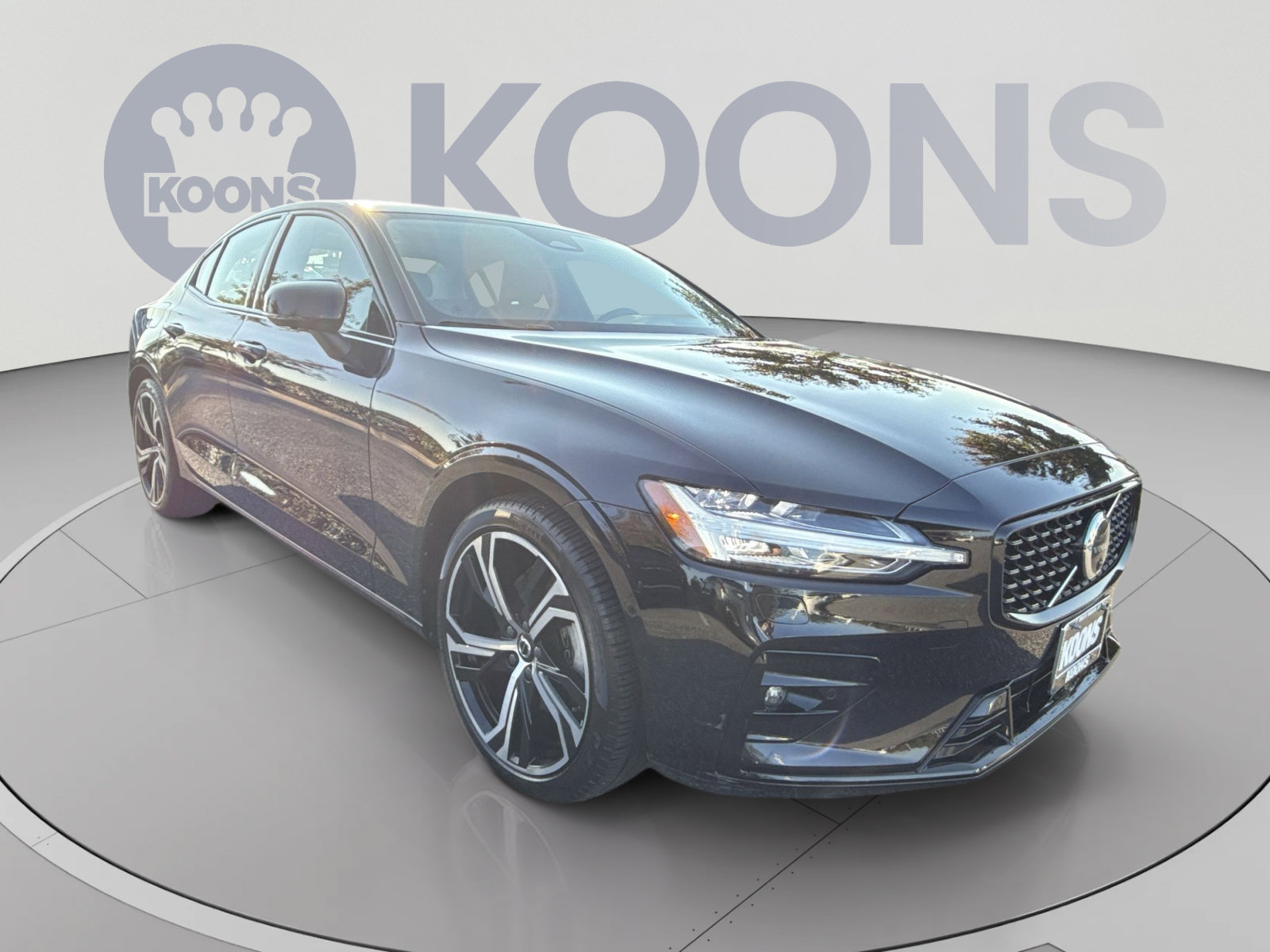 Used 2024 Volvo S60 B5 Plus w/ Climate Package AWD/4WD image 10