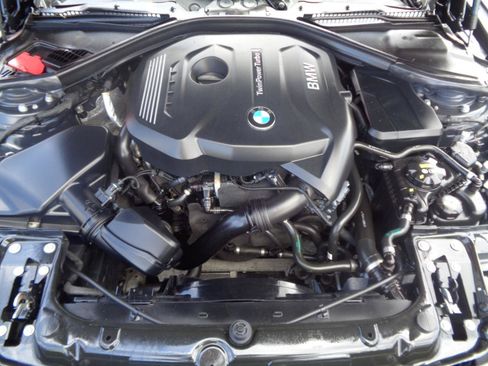 Used 2017 BMW 330i xDrive Sedan AWD/4WD image 37