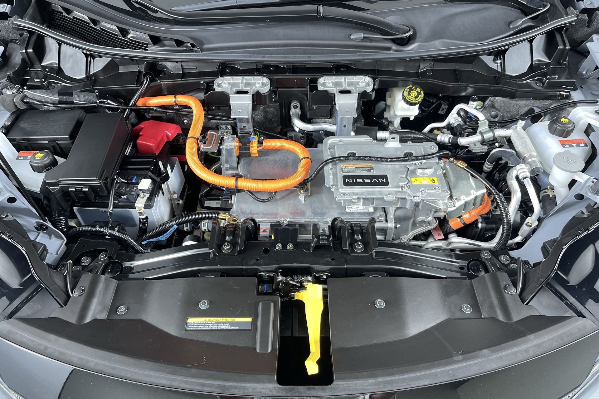 Certified 2024 Nissan Ariya AWD image 27