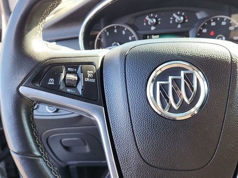 Used 2018 Buick Encore Preferred image 18