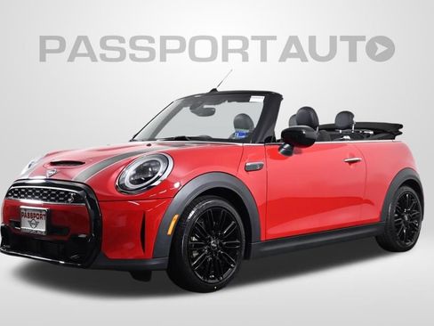 Used 2024 MINI Cooper S w/ Signature Upholstery Package FWD image 1