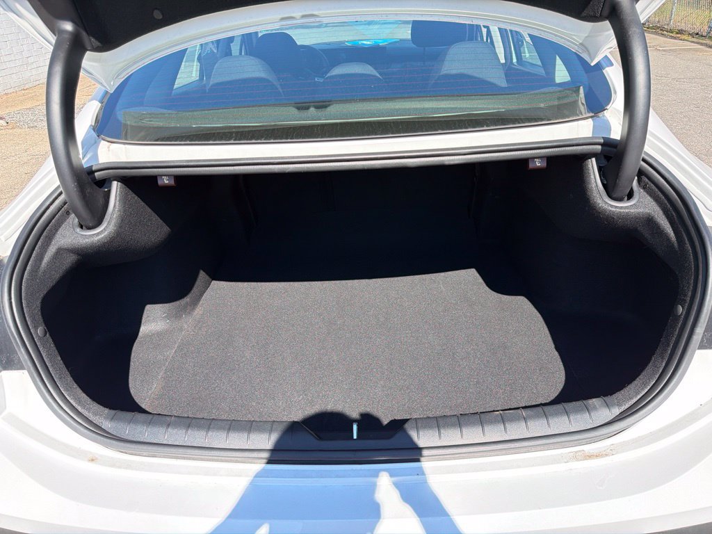 Used 2026 Hyundai Sonata Blue FWD image 16