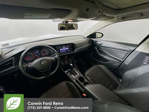Used 2021 Volkswagen Jetta SE FWD image 22