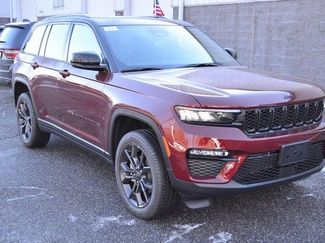 New 2025 Jeep Grand Cherokee Limited video 2