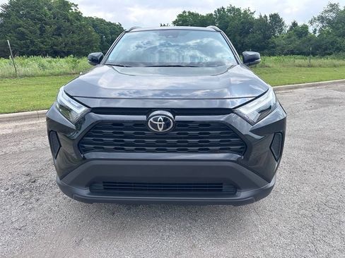 Used 2024 Toyota RAV4 XLE w/ Convenience Package AWD/4WD image 3