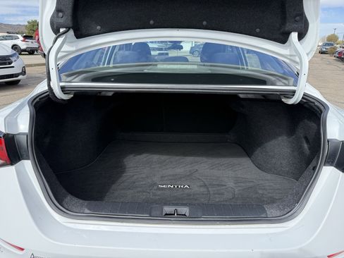 Used 2022 Nissan Sentra SV image 34
