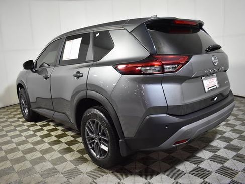 Used 2023 Nissan Rogue S image 6