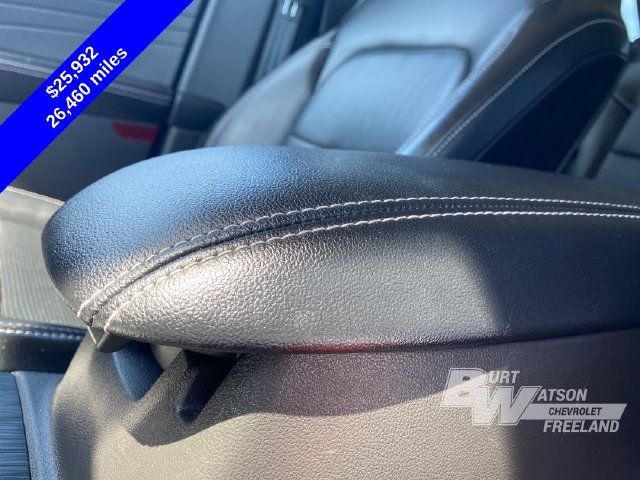 Used 2025 Ford Escape Platinum AWD/4WD image 33