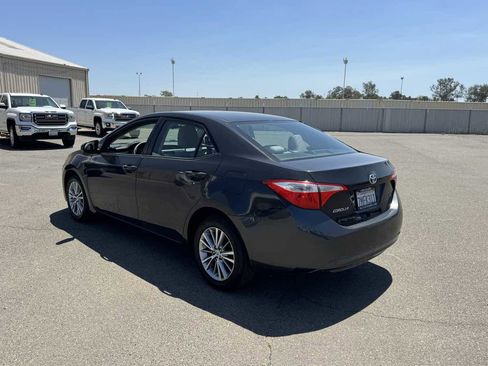Used 2015 Toyota Corolla LE FWD image 7