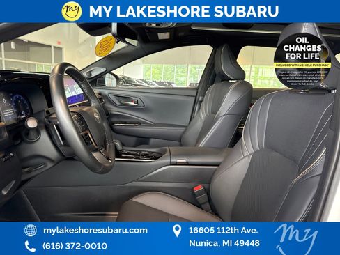 Used 2025 Toyota Crown Signia w/ Advanced Technology Package AWD/4WD image 13