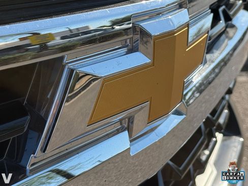 Used 2024 Chevrolet Silverado 1500 LT w/ Leather Package image 12