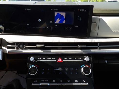 Used 2025 Hyundai Santa Fe Calligraphy image 25