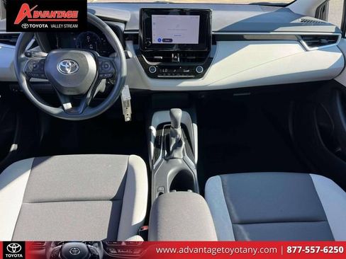 Used 2026 Toyota Corolla LE FWD image 19