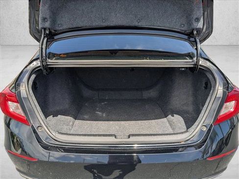 Used 2020 Honda Accord LX image 6