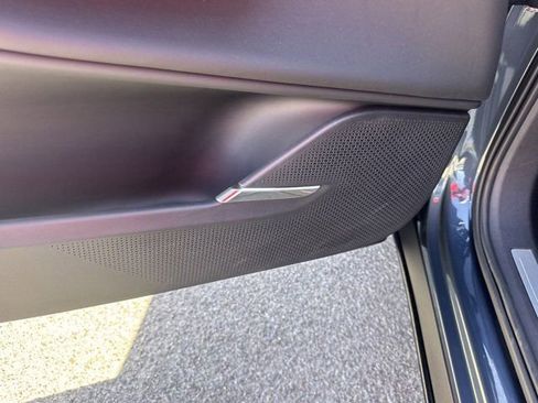 New 2025 Volvo EX90 Ultra image 11